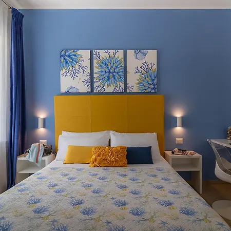 아파트 Vivaldo Accademia - Boutique Penthouse In The Heart Of *