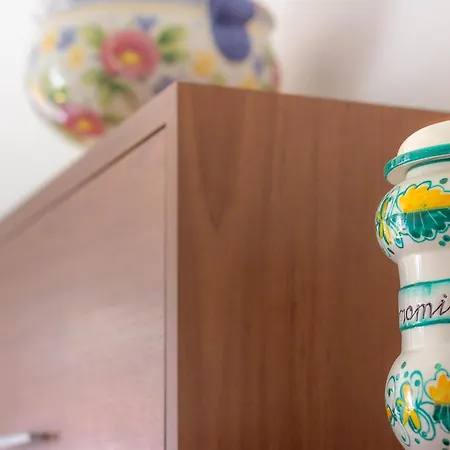 Vivaldo Accademia - Boutique Penthouse In The Heart Of Lägenhet Sorrento