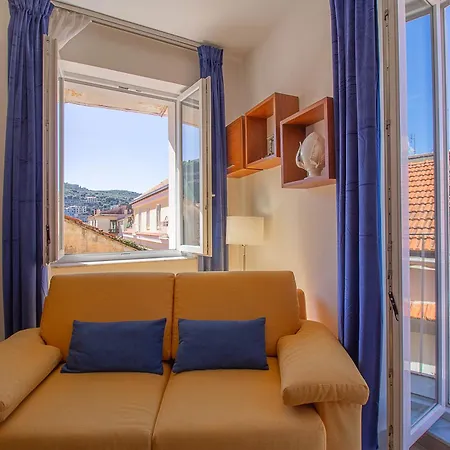 Appartement Vivaldo Accademia - Boutique Penthouse In The Heart Of Sorrente